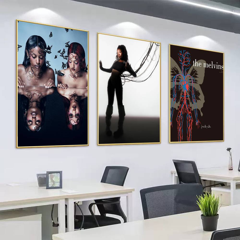Nova Decor & Lighting Vase - Poster Kupu-kupu Parasit Band N-Nova T-Twins