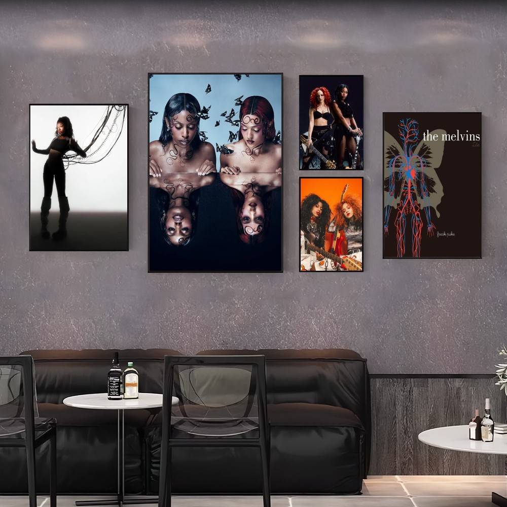 Poster Kupu-kupu Parasit Band  - Nova Decor & Lighting Vase ulasan dan harga